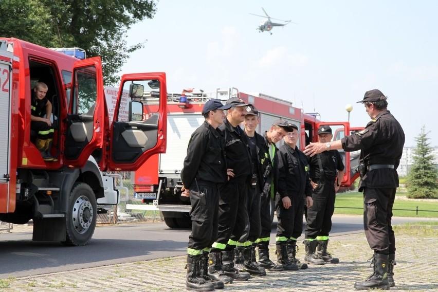 Poszukiwania paralotniarza, który zaginął pod Wrocławiem, zawieszone (ZDJĘCIA)