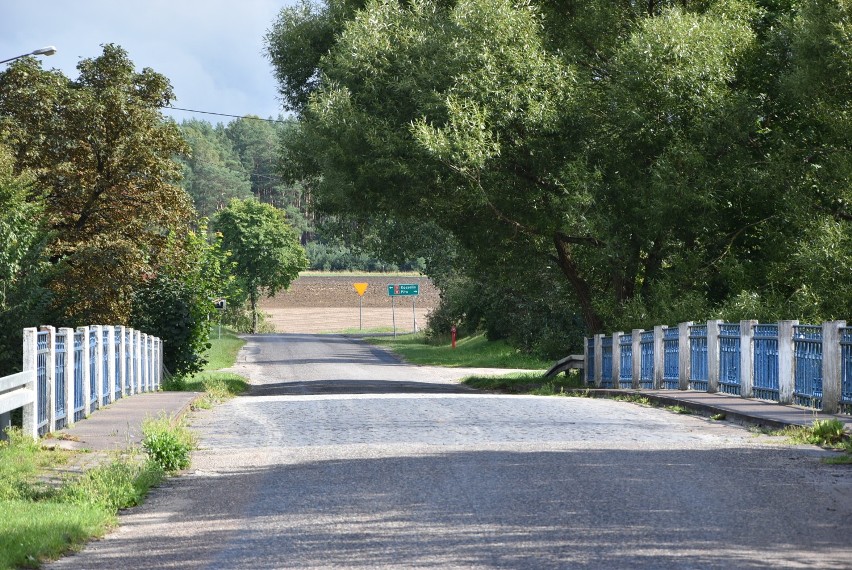 Krępsko to wieś leżąca nad Rurzycą przy jej ujściu do Gwdy. Zobaczcie jak ta miejscowość wygląda na zdjęciach