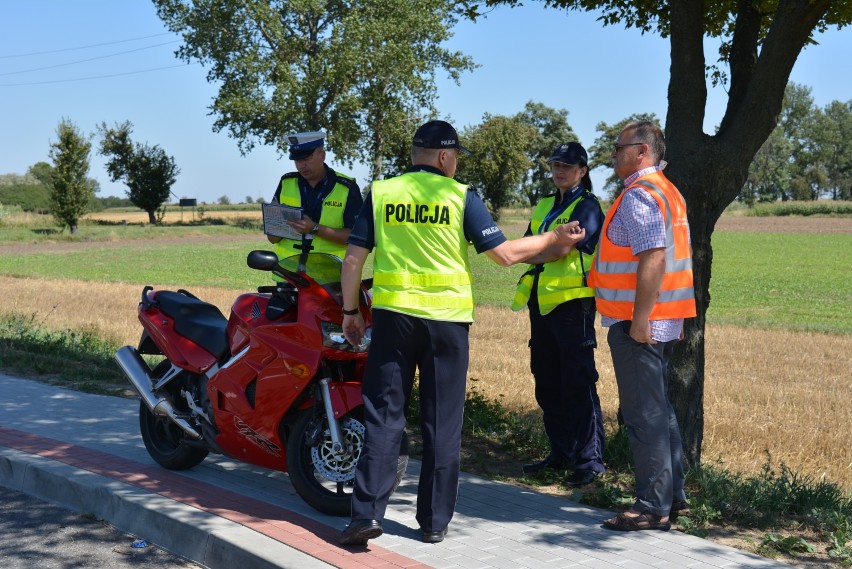 Motocyklista uderzył w tył pojazdu 