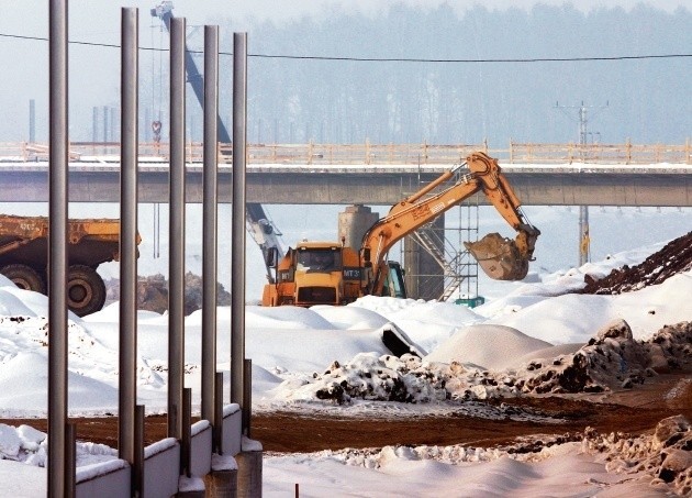 GDDKiA dopiero w listopadzie podpisała umowę na budowę wiaduktu. W zimie nie uda się przyspieszyć robót