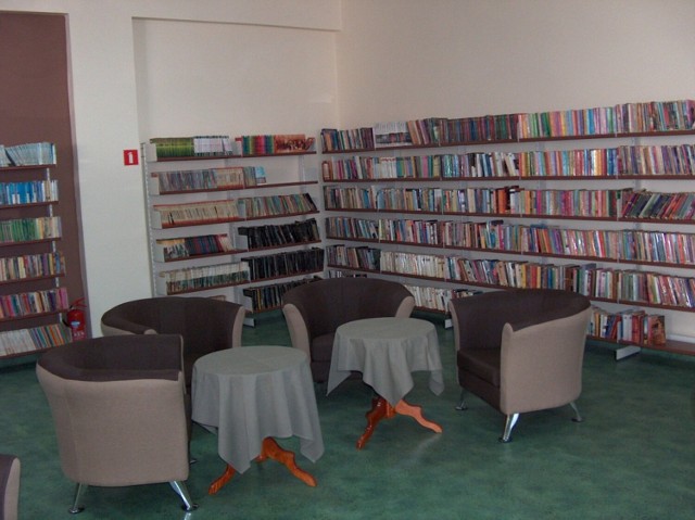 Miejska Biblioteka Publiczna w Tucholi realizuje również zadania biblioteki powiatowej