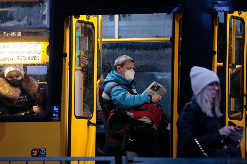 Nie nosisz maseczki? Możesz słono zapłacić! Posłowie Prawa i...