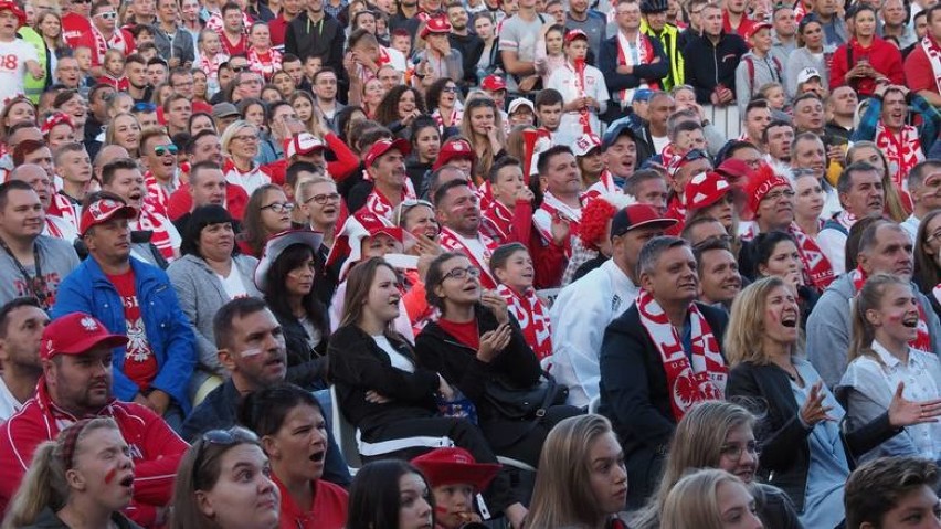 Mistrzostwa Świata 2018 w Rosji. Strefa Kibica w Koszalinie podczas meczu Polska - Kolumbia [ZDJĘCIA, WIDEO]