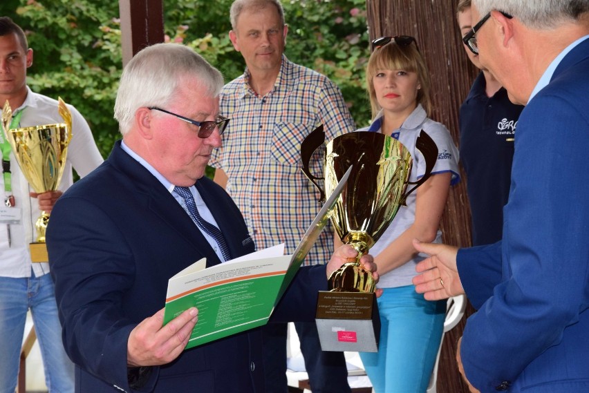 Żuławskie Targi Rolne 2018 w Starym Polu [ZDJĘCIA, FILM]. Maszyny, wystawa zwierząt i czempionat konia sztumskiego