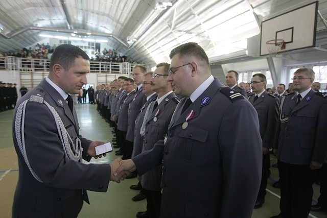 Ślubowanie nowych policjantów śląskiego garnizonu