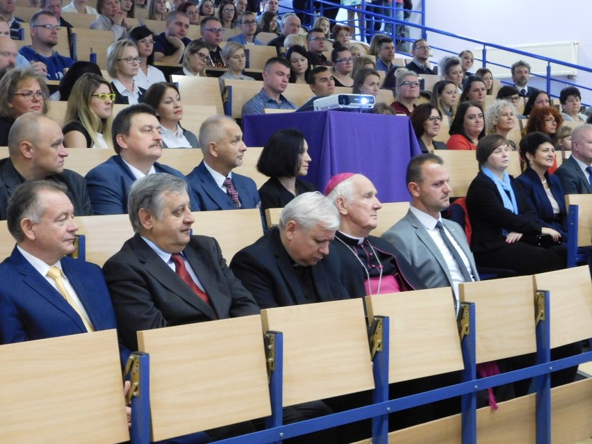 W Wyższej Szkole Zarządzania i Przedsiębiorczości zainaugurowano rok akademicki