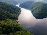 Gdzie nad wodę na Dolnym Śląsku? Jezioro Bystrzyckie na weekend, urlop i wakacje. Ciekawe atrakcje, najlepsze noclegi, wskazówki dojazdu