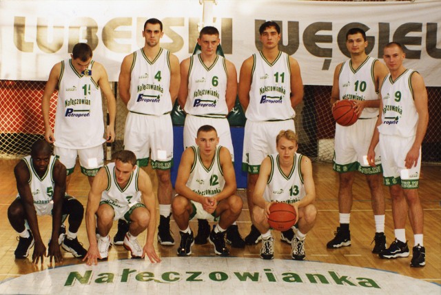 "Stara" ekipa AZS. Na zdjęciu znajdziemy m.in. Wojciecha Szawarskiego (nr 150,.Tomasza Celeja (12), czy Marka Miszczuka (11)