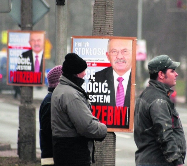 Na Stokłosie ciążą poważne zarzuty, ale klubom sportowym najwyraźniej to nie przeszkadza