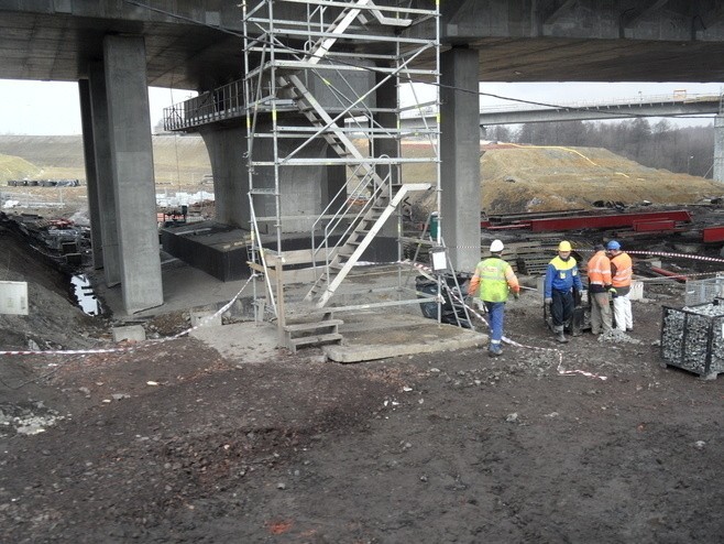 Nowak: Szukamy rozwiązania, by zrobić objazd mostu na A1 w Mszanie