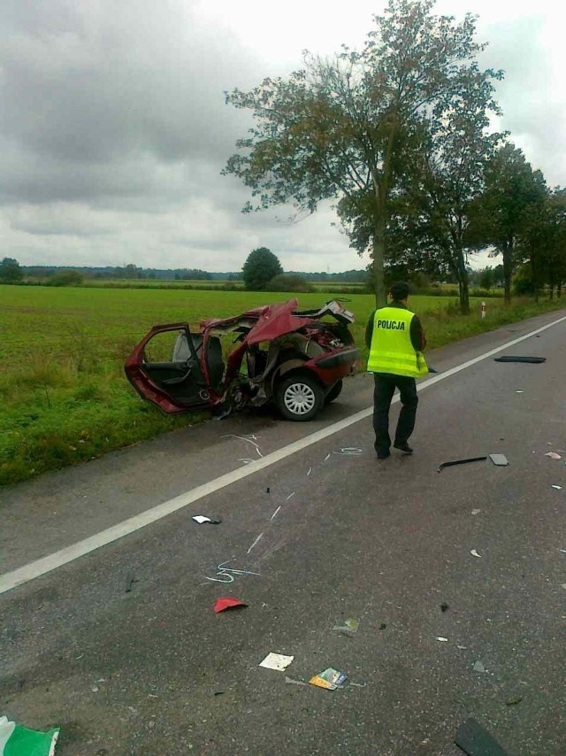 Tragiczny wypadek pod Piłą. Dwie osoby zginęły! Głos