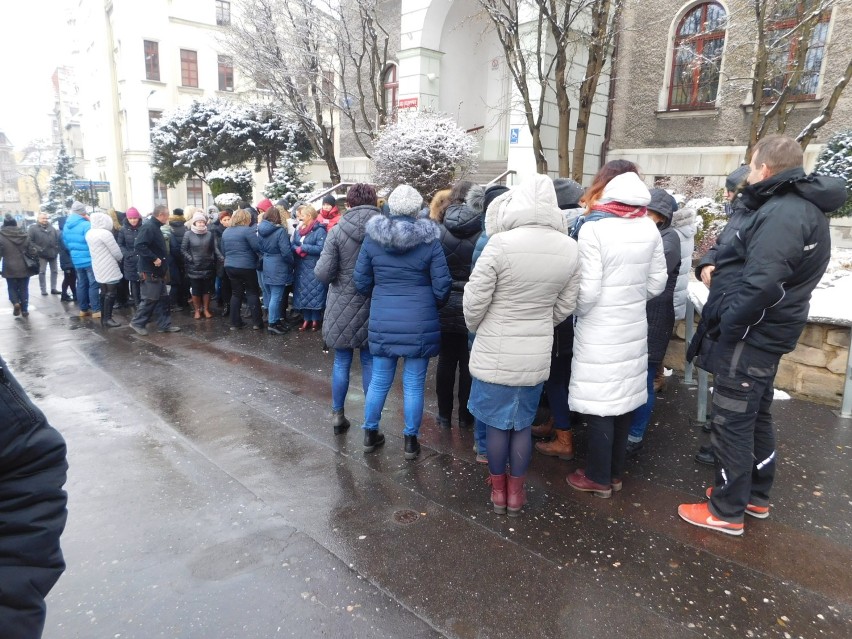 W Sądzie Rejnowym w Wałbrzychu nie ma utrudnień w związku z protestem pracowników