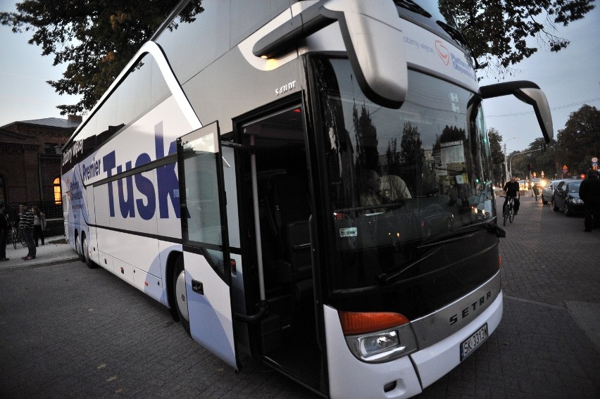 Tuskobus w woj. śląskim: Premier Tusk rusza w trasę