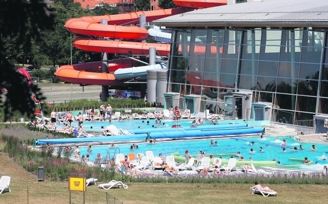 Wrocławski aquapark ruszył z 15-miesięcznym opóźnieniem
