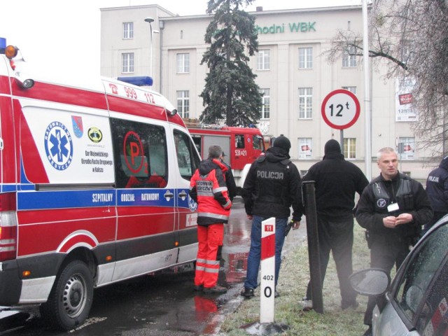 Ostrów: Bomba w banku przy pl. Bankowym? Ewakuacja i blokada ulic