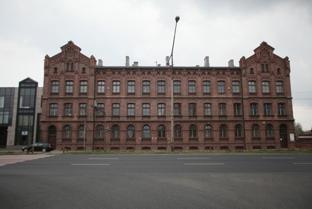 Łódzki NFZ podpisał w tym roku 980 umów ze szpitalami i przychodniami w woj. łódzkim