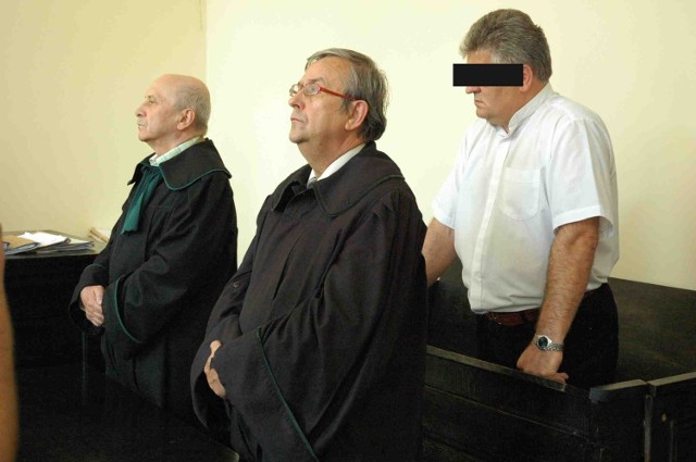 W czerwcu w Sądzie Rejonowym w Wejherowie zapadł wyrok w sprawie molestowania 15-latki. Ksiądz został uznany winnym.
