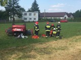 Dachowanie na obwodnicy Nowego Tomyśla. Kierowcę auta zabrał śmigłowiec LPR do jednego z poznańskich szpitali! [ZDJĘCIA]