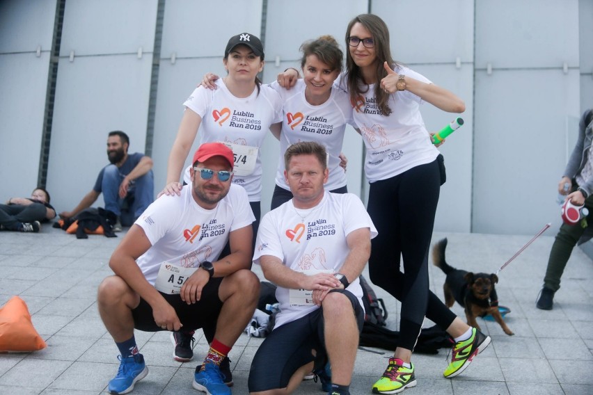 Lublin Business Run 2019. Kurierowa drużyna i ponad sto innych biegły dla Oskara (ZDJĘCIA)                                     