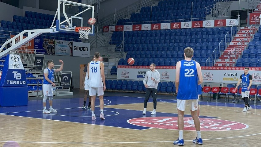 Otwarty trening koszykarzy Anwilu Włocławek przed meczem...