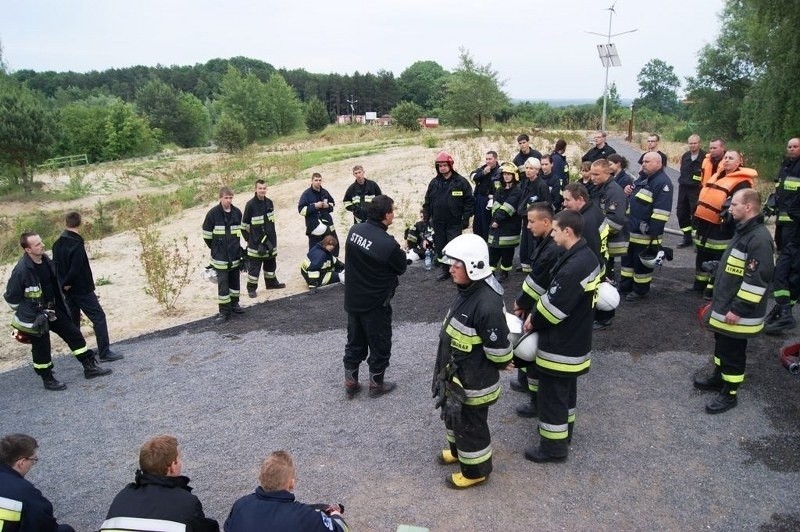 Mosina: Ćwiczenia strażaków &quot;Wieża 2012&quot; w Pożegowie [ZDJĘCIA]