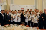Minister Mucha gościła medalistów mistrzostw świata w karate