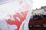 ZNTK: Pracownicy pikietowali pod sądem w Poznaniu [ZDJĘCIA I FILM]