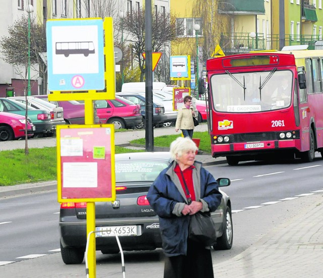 Ul. Szeligowskiego: Ma być wiata i przesunięty przystanek MPK