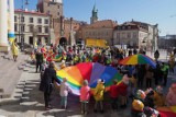 Lublin. Przedszkolaki przywitały wiosnę. W tym roku miała ona niebiesko-żółte barwy