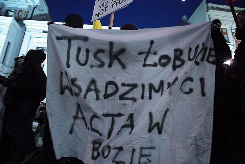Łódź: protest przeciw ACTA, Tuskowi i Zdanowskiej [ZDJĘCIA i FILM]