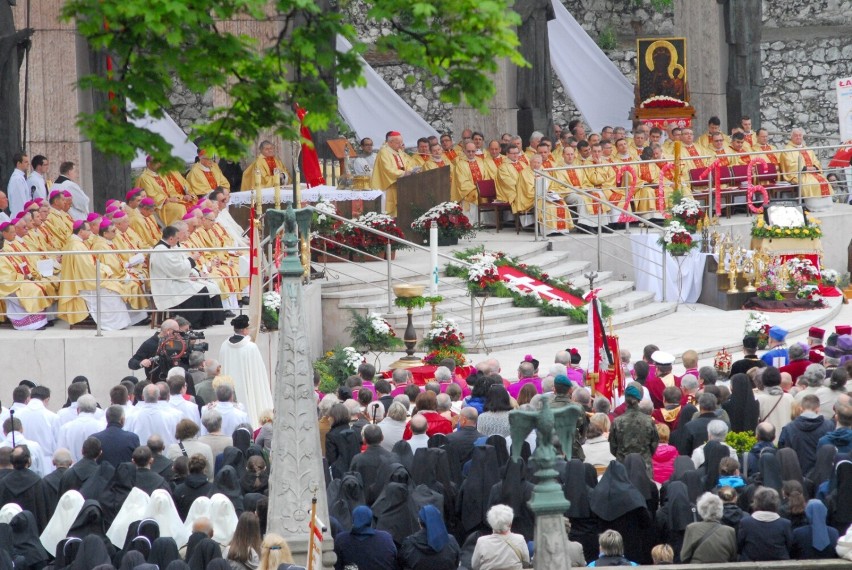 Arcybiskup Marek Jędraszewski zaprasza krakowian i Ukraińców na obchody ku czci św. Stanisława i procesję na Skałkę