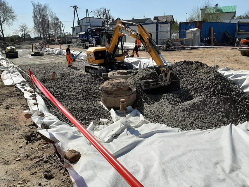 Świdnica: trwa kolejny etap przebudowy ulicy Kraszowickiej (ZDJĘCIA)