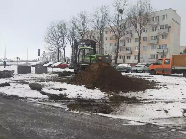 Budowa parkingu u zbiegu ulic Wojska Polskiego i Szarych Szeregów w Inowrocławiu