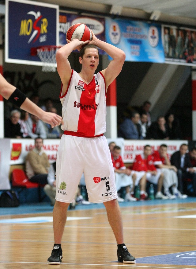 Jakub Dłuski znakomicie zagrał w meczu z Astorią.
