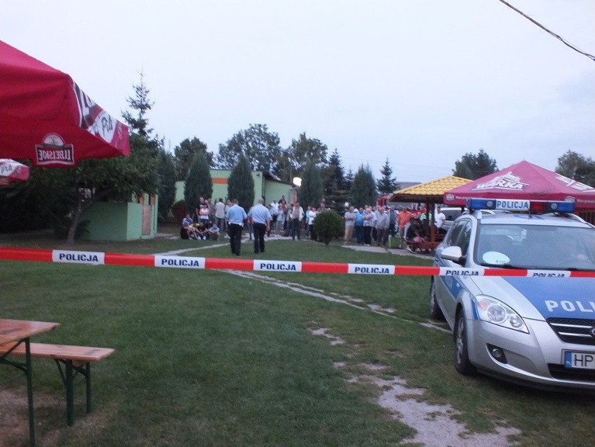 W Kraśniku strażacy odnaleźli ciało mężczyzny, który utonął w stawie