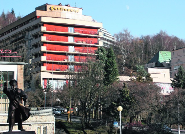 Continental to jedno z największych i najdroższych sanatoriów w Krynicy-Zdroju
