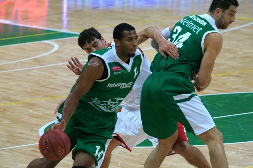 Stelmet Zielona Góra - CEZ Basketball Nymburg 92 :70