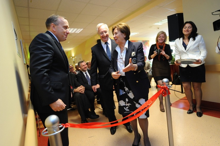 Poznań: Otwarto nowoczesną klinikę onkologiczną [ZDJĘCIA]