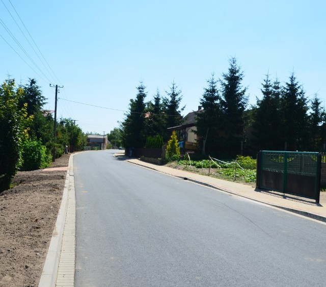 Droga w Zbęchach została przebudowana za 370 tys. zł