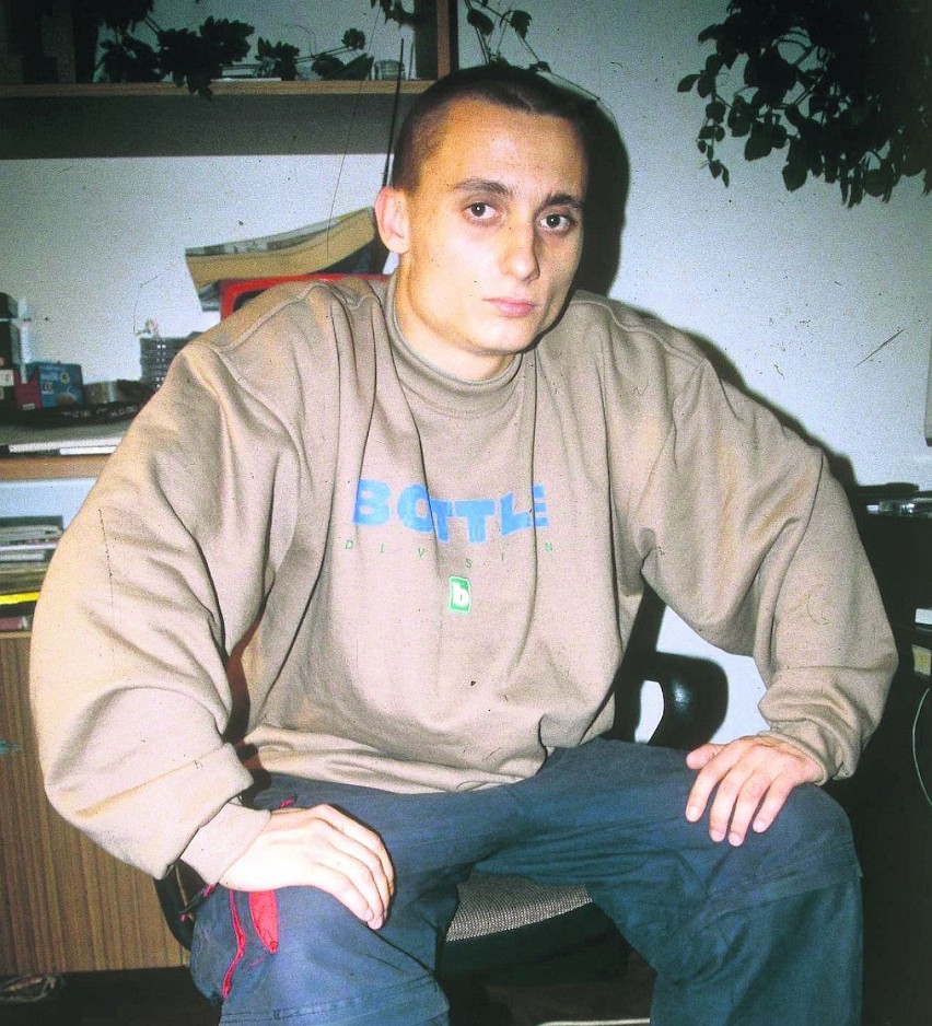 Piotr Łuszcz "Magik"
Raper z Katowic. W latach 1994-1998...