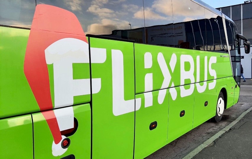 FlixBus wzbogaca ofertę z Warszawy