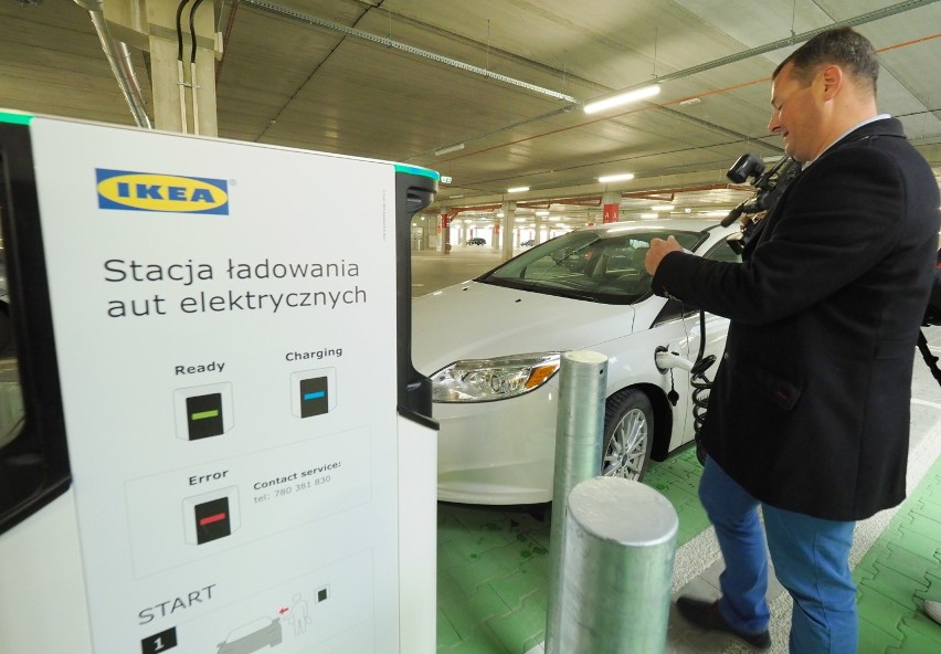 Kolejna darmowa stacja ładowania samochodów elektrycznych w Lublinie