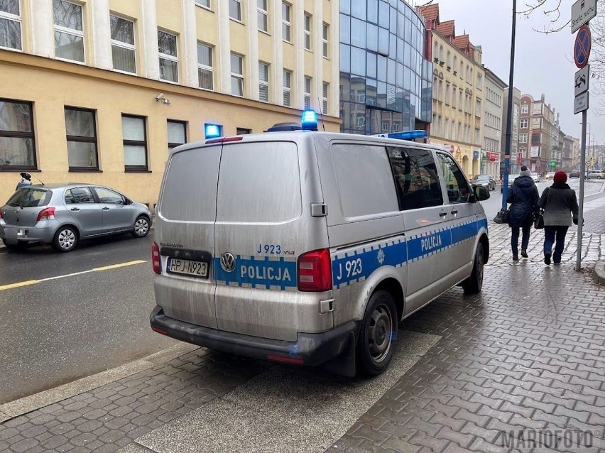 Opole. Mężczyźni wtargnęli do prokuratury. Grozili, że...