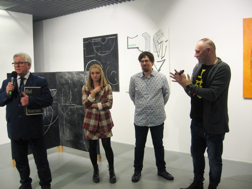 Wystawa "artNoble" w radomskiej Elektrowni pokazuje sztukę absolwentów uczelni, laureatów konkursu