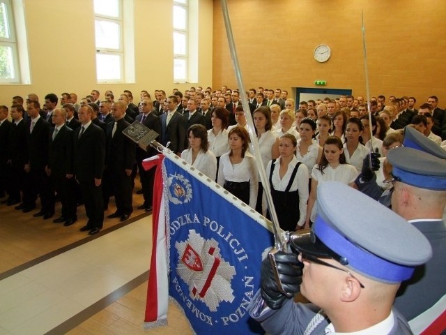 Ślubowanie policjantów w Poznaniu.