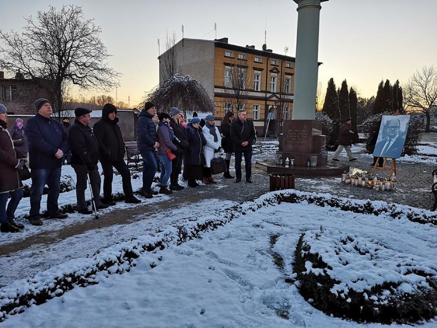 Wronki Hołd dla Adamowicza