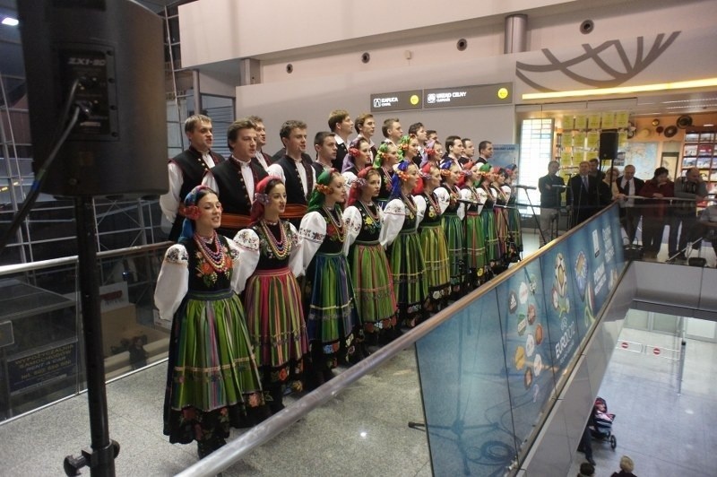 Otwarcie żłóbka na lotnisku Ławica.