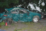 Biskupice w gminie Pilica: Wypadek na DW 790. Nie żyje kierowca peugeota [ZDJĘCIA]