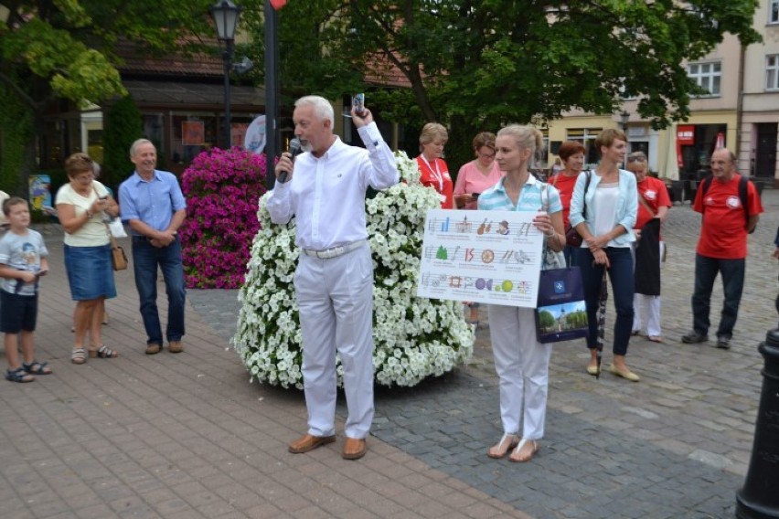 Prezydent zaprasza na spacer