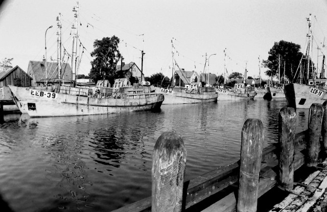 Łeba retro: Port rybacki w Łebie z połowie lat 70. minionego wieku